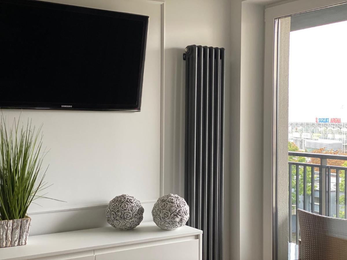 קילצה Family & Business Elegant Apartments Kadzielnia, Ul Zgody, Stadion Korona, Wdk -1 Bedroom, Terrace, Garage - New! מראה חיצוני תמונה