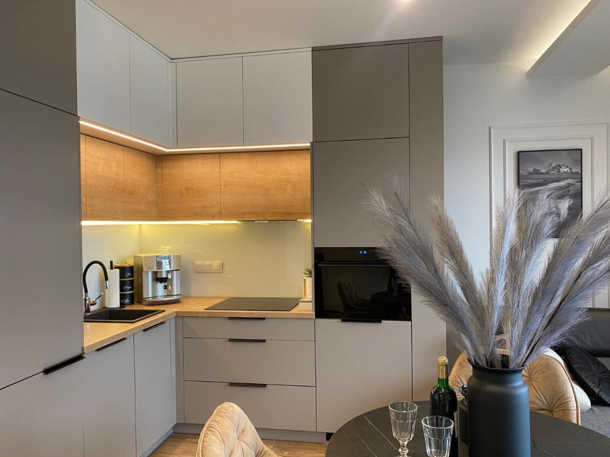 קילצה Family & Business Elegant Apartments Kadzielnia, Ul Zgody, Stadion Korona, Wdk -1 Bedroom, Terrace, Garage - New! מראה חיצוני תמונה