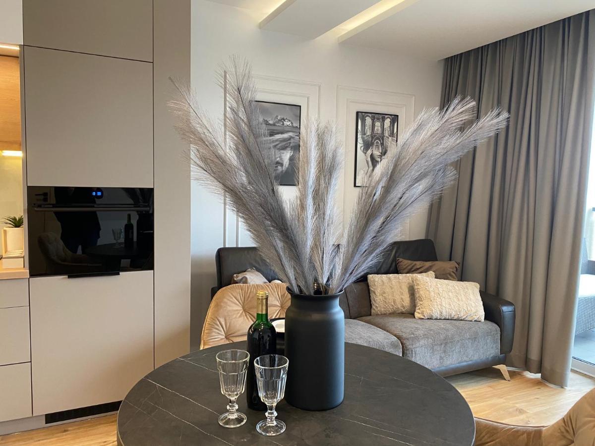 קילצה Family & Business Elegant Apartments Kadzielnia, Ul Zgody, Stadion Korona, Wdk -1 Bedroom, Terrace, Garage - New! מראה חיצוני תמונה