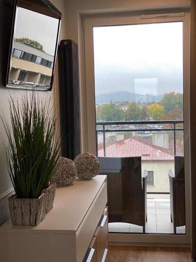 קילצה Family & Business Elegant Apartments Kadzielnia, Ul Zgody, Stadion Korona, Wdk -1 Bedroom, Terrace, Garage - New! מראה חיצוני תמונה
