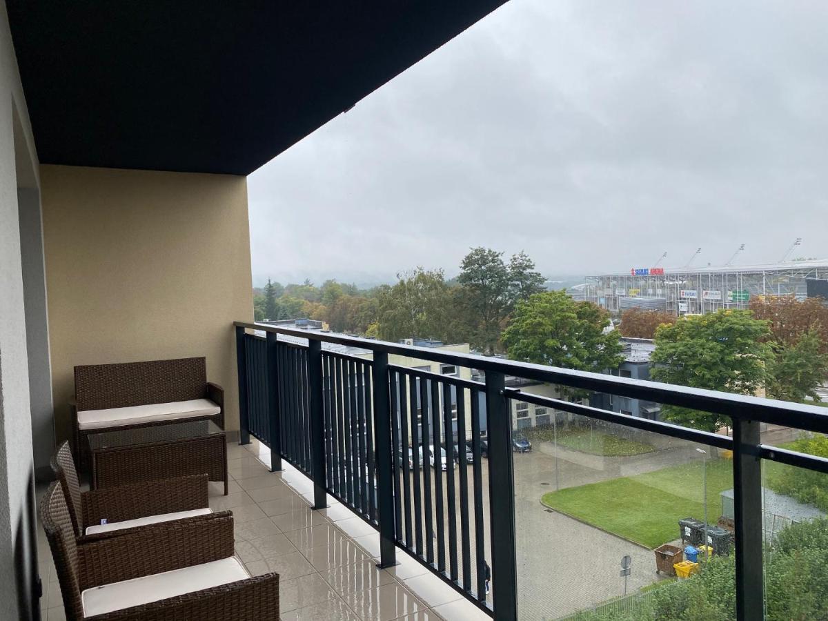 קילצה Family & Business Elegant Apartments Kadzielnia, Ul Zgody, Stadion Korona, Wdk -1 Bedroom, Terrace, Garage - New! מראה חיצוני תמונה