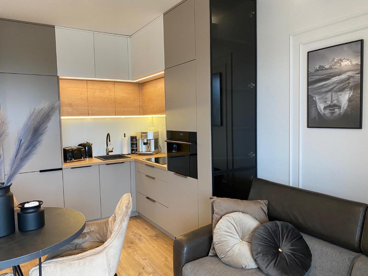 קילצה Family & Business Elegant Apartments Kadzielnia, Ul Zgody, Stadion Korona, Wdk -1 Bedroom, Terrace, Garage - New! מראה חיצוני תמונה